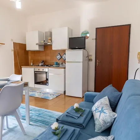 The Sunset Apartment *